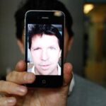 ¿Cuánto sabe el teléfono celular sobre nosotros? ¿Cuánto sabe el teléfono celular sobre nosotros?