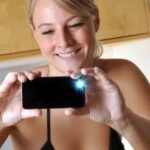 Sexting: una conducta riesgosa que atrae a adolescentes Sexting: una conducta riesgosa que atrae a adolescentes